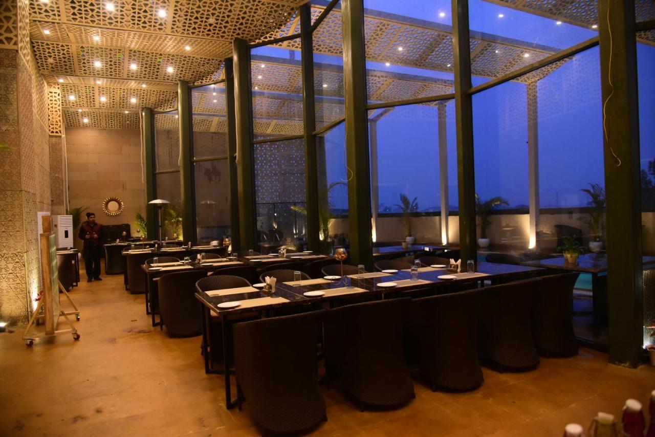 Ramaya Hotel Rohtak Zewnętrze zdjęcie