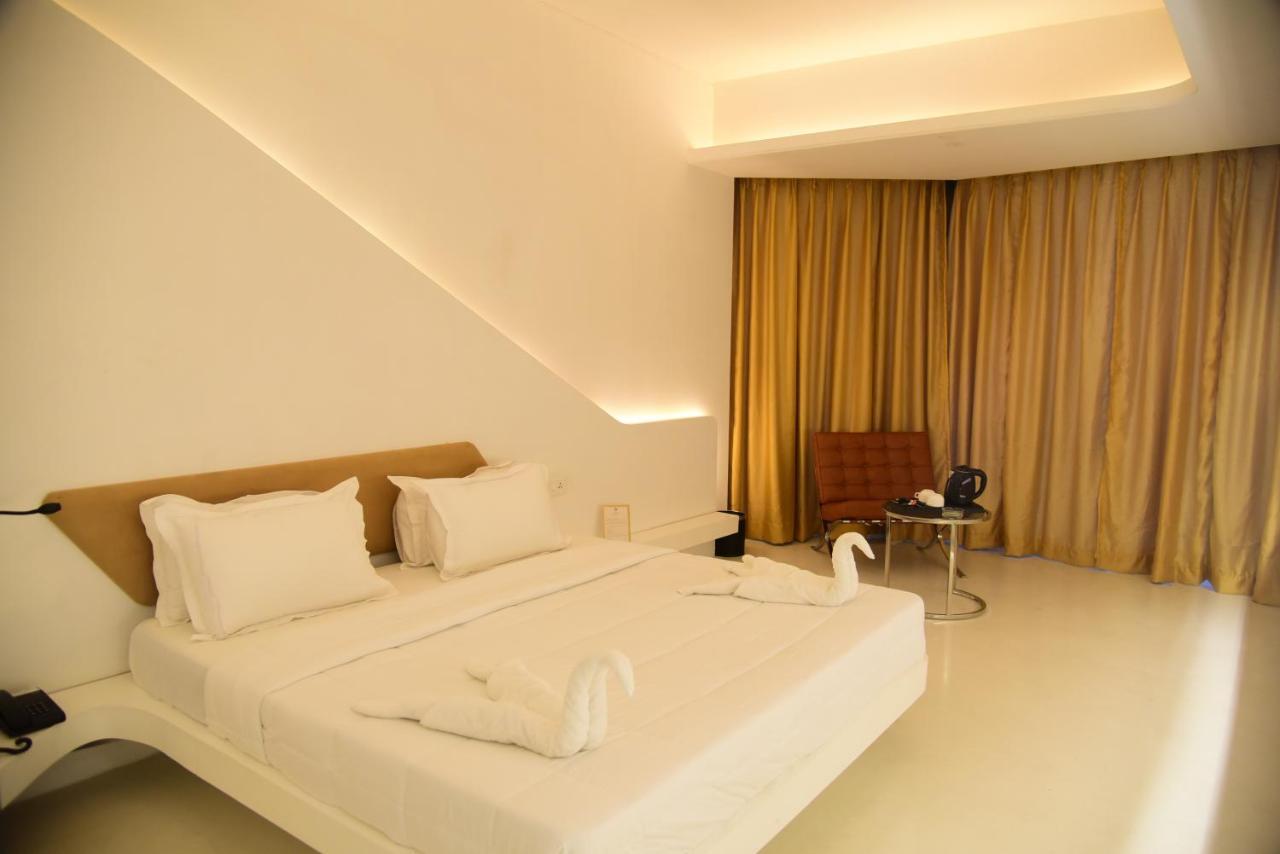 Ramaya Hotel Rohtak Zewnętrze zdjęcie